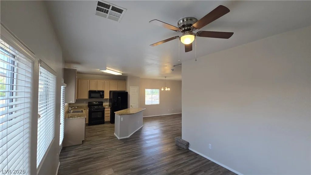 2920 Bridleton, North Las Vegas, NV 89081