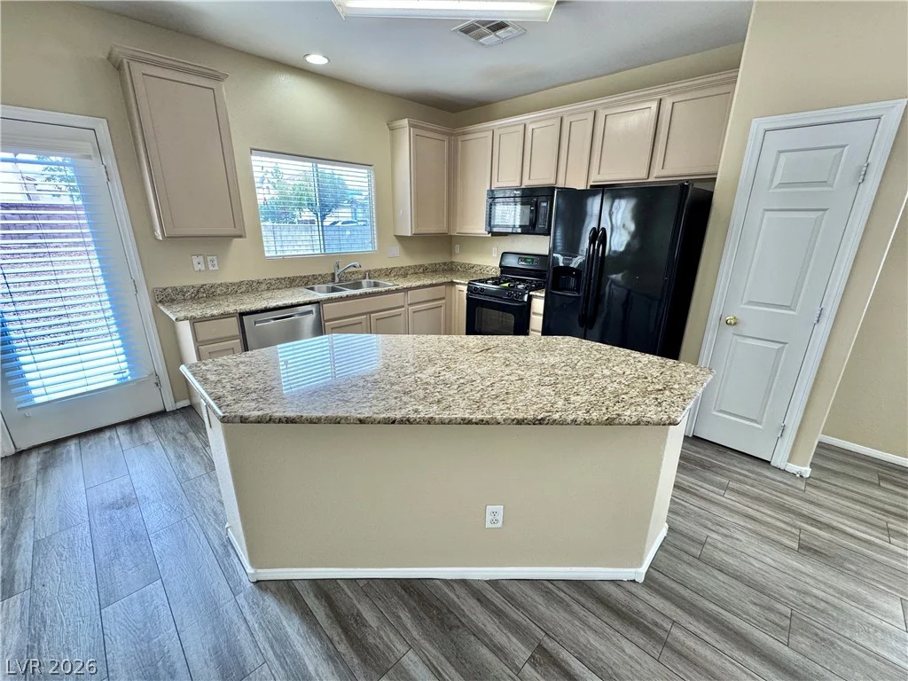 2920 Bridleton, North Las Vegas, NV 89081