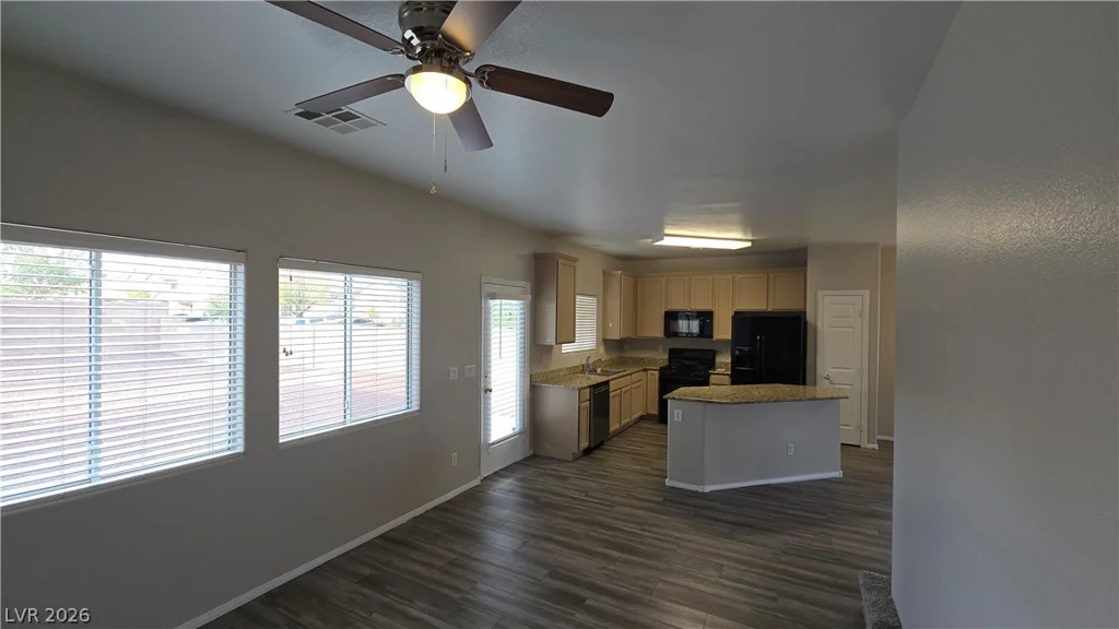 2920 Bridleton, North Las Vegas, NV 89081