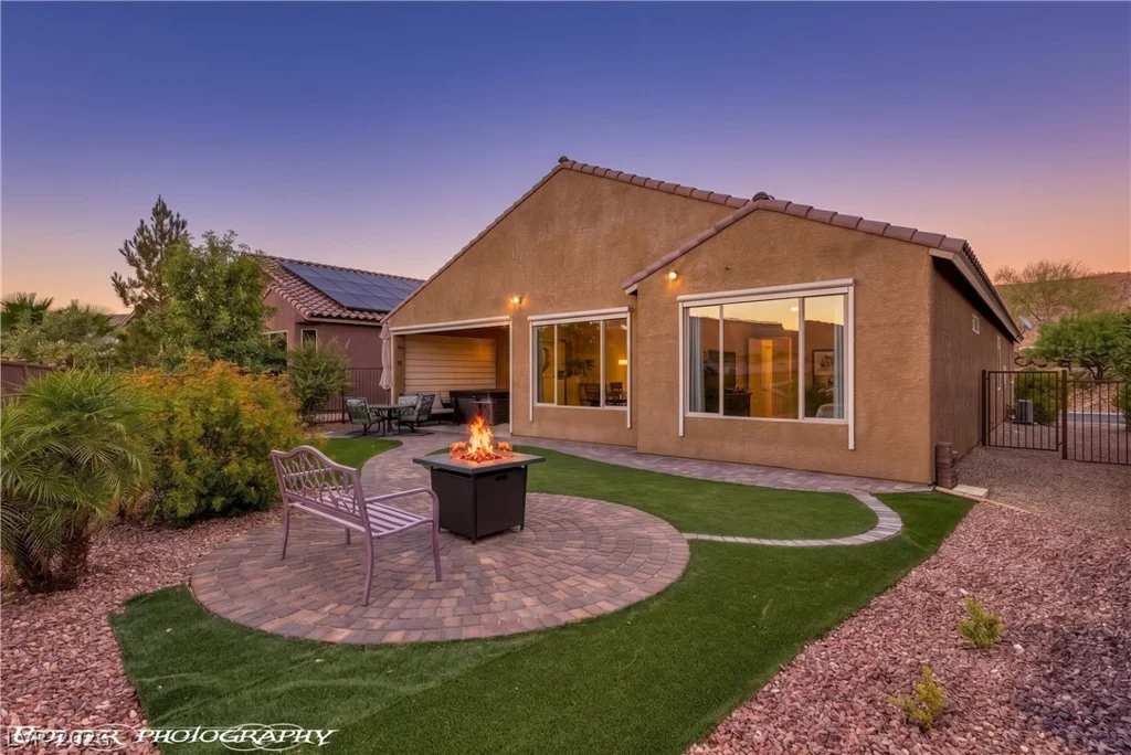957 Emerald Pool, Mesquite, NV 89034