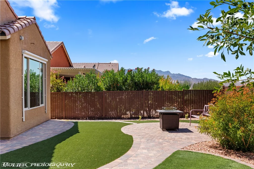 957 Emerald Pool, Mesquite, NV 89034