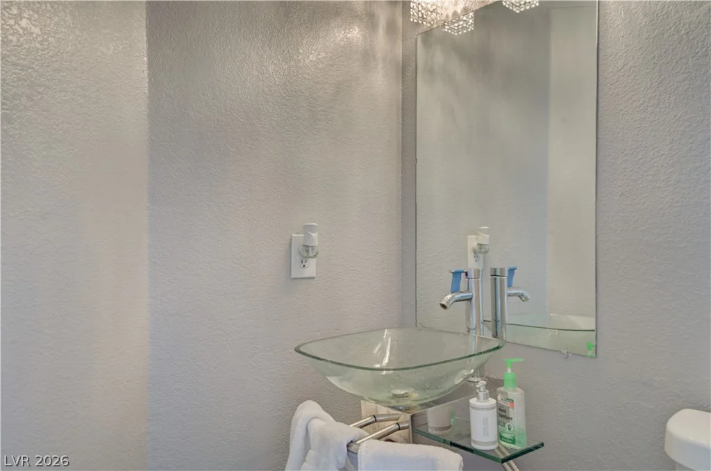 8012 Delbonita, Las Vegas, NV 89147