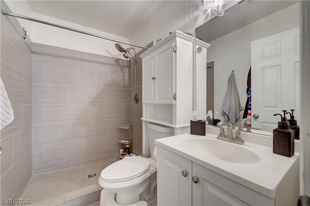 8012 Delbonita, Las Vegas, NV 89147