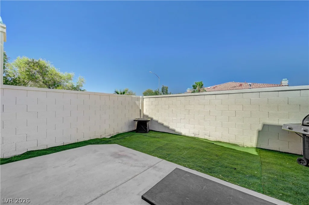 8012 Delbonita, Las Vegas, NV 89147