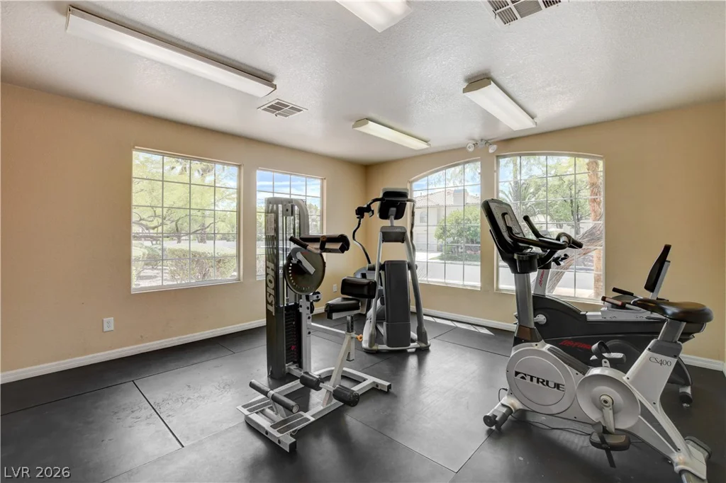8012 Delbonita, Las Vegas, NV 89147