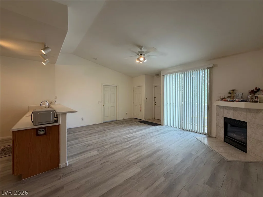 4960 Harrison, Las Vegas, NV 89120