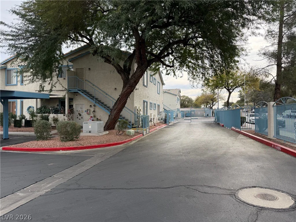 4960 Harrison, Las Vegas, NV 89120