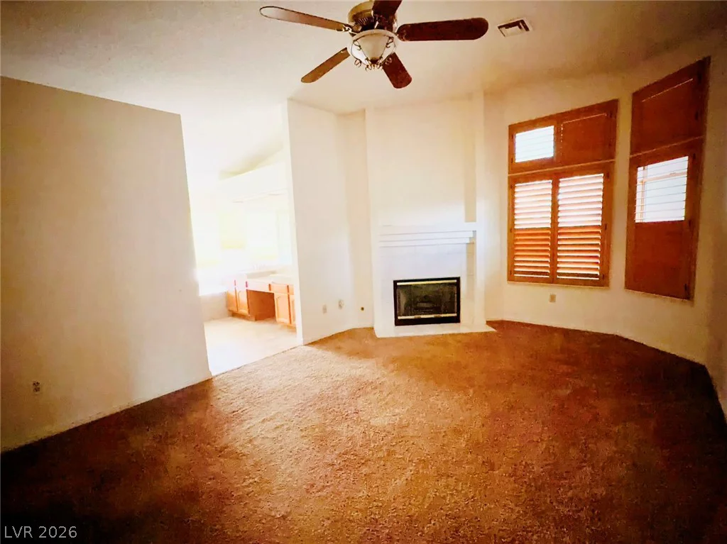 8405 Justine, Las Vegas, NV 89128