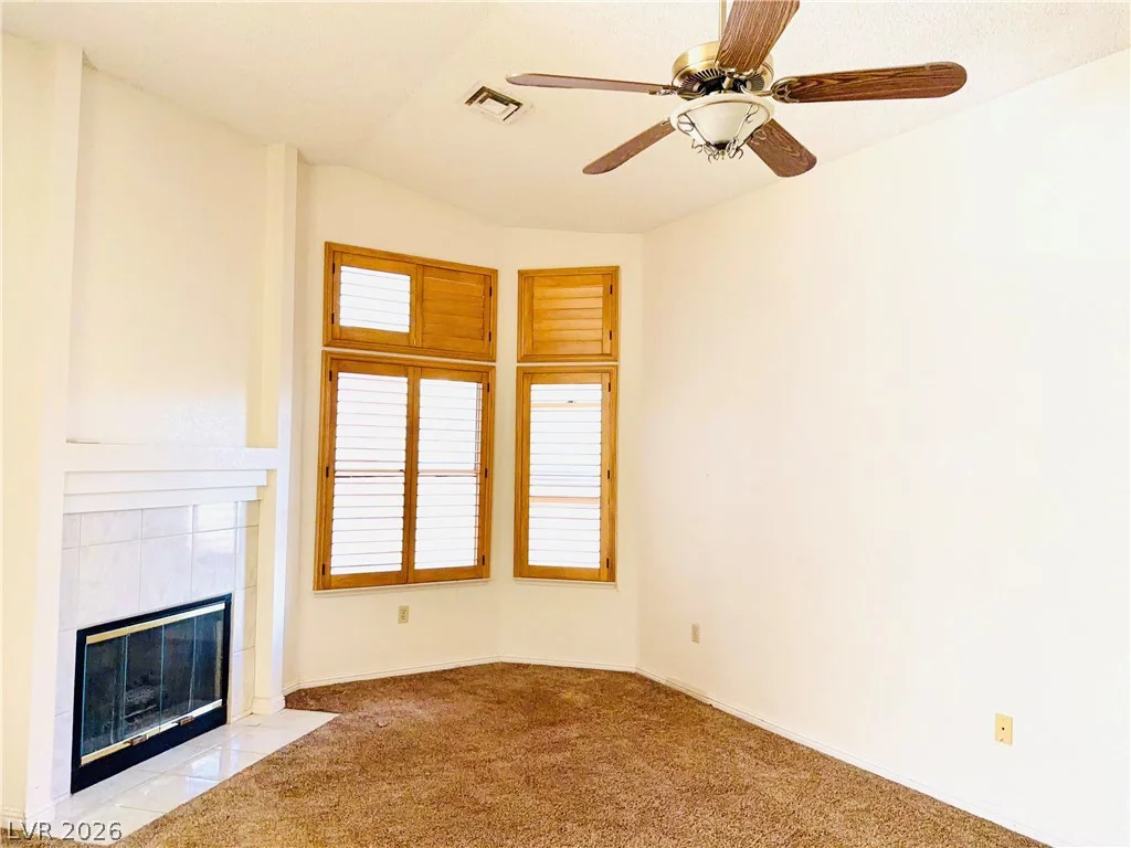 8405 Justine, Las Vegas, NV 89128
