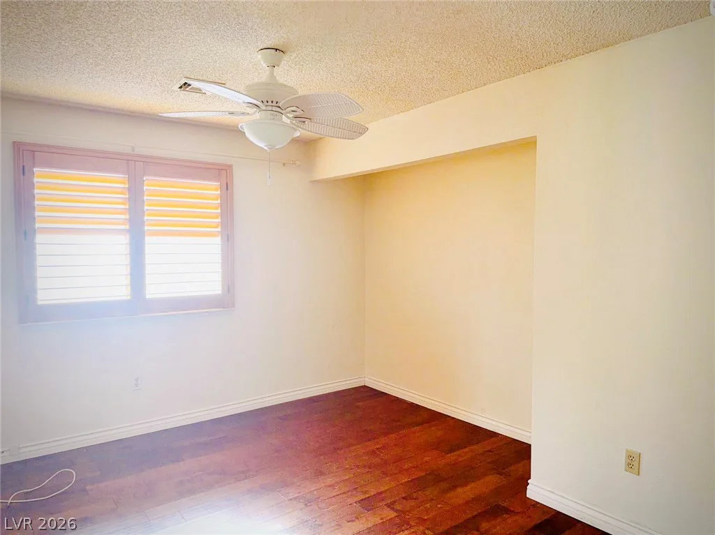 8405 Justine, Las Vegas, NV 89128