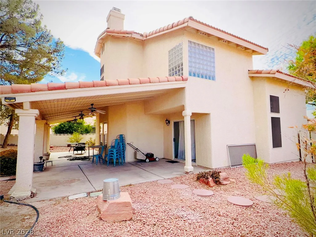 8405 Justine, Las Vegas, NV 89128