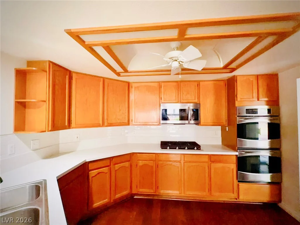 8405 Justine, Las Vegas, NV 89128