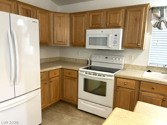 531 Montecito, Pahrump, NV 89048