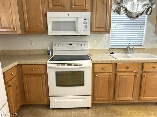 531 Montecito, Pahrump, NV 89048