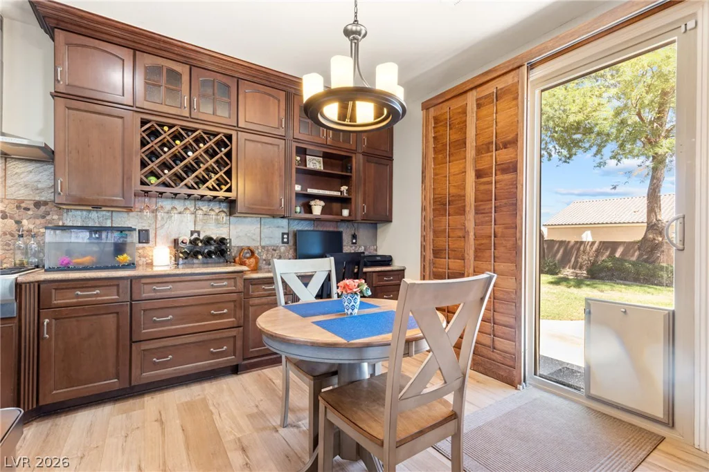 194 Glenbrook Estates, Las Vegas, NV 89183