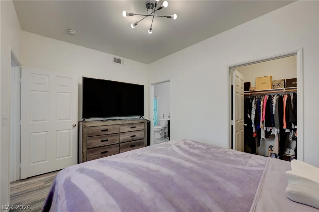 9580 Reno, Las Vegas, NV 89148
