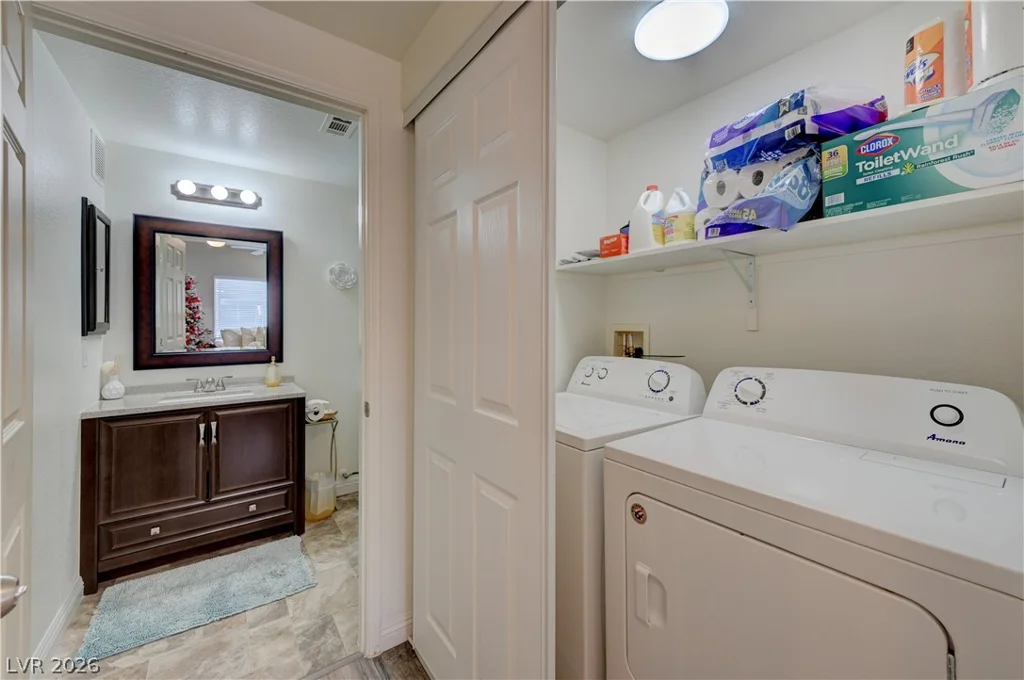 9580 Reno, Las Vegas, NV 89148