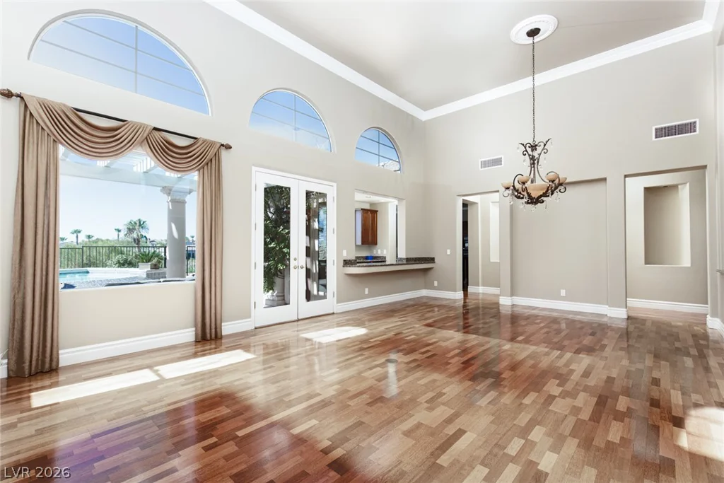 11473 Snow Creek, Las Vegas, NV 89135