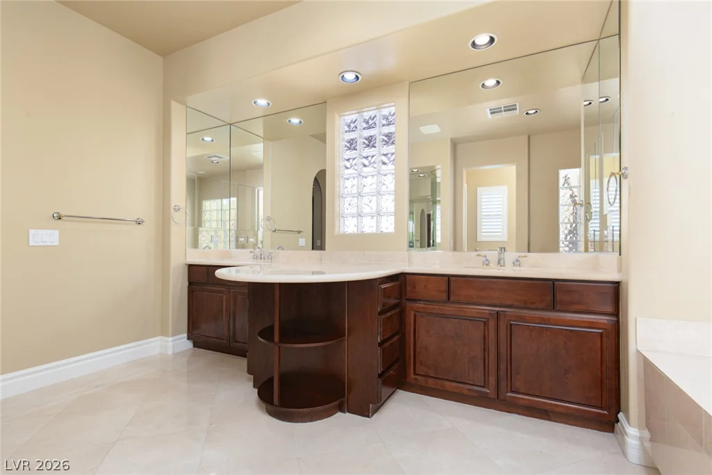 11473 Snow Creek, Las Vegas, NV 89135