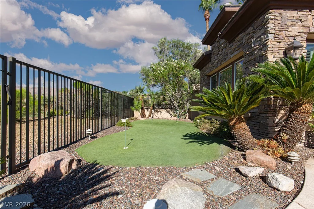 11473 Snow Creek, Las Vegas, NV 89135