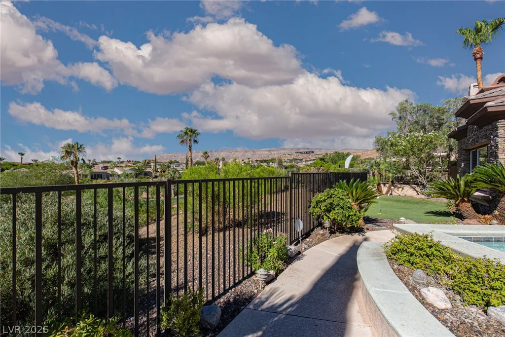 11473 Snow Creek, Las Vegas, NV 89135