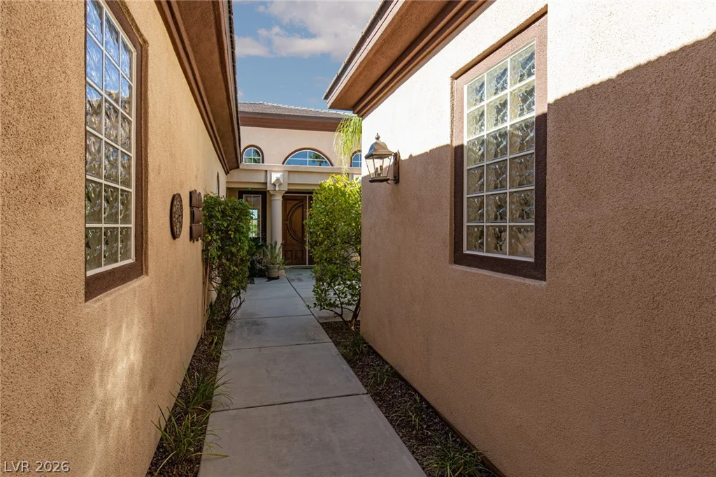 11473 Snow Creek, Las Vegas, NV 89135