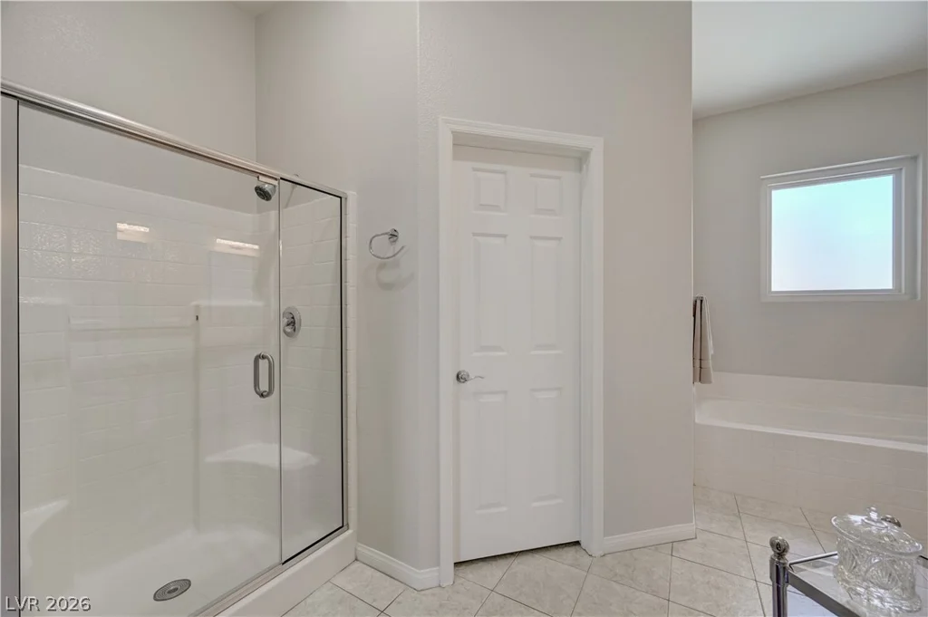 179 Staten Island, Las Vegas, NV 89123