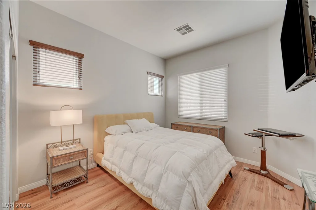 179 Staten Island, Las Vegas, NV 89123