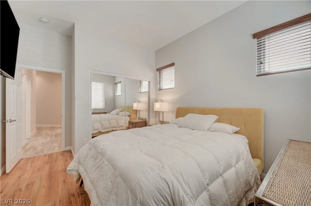 179 Staten Island, Las Vegas, NV 89123