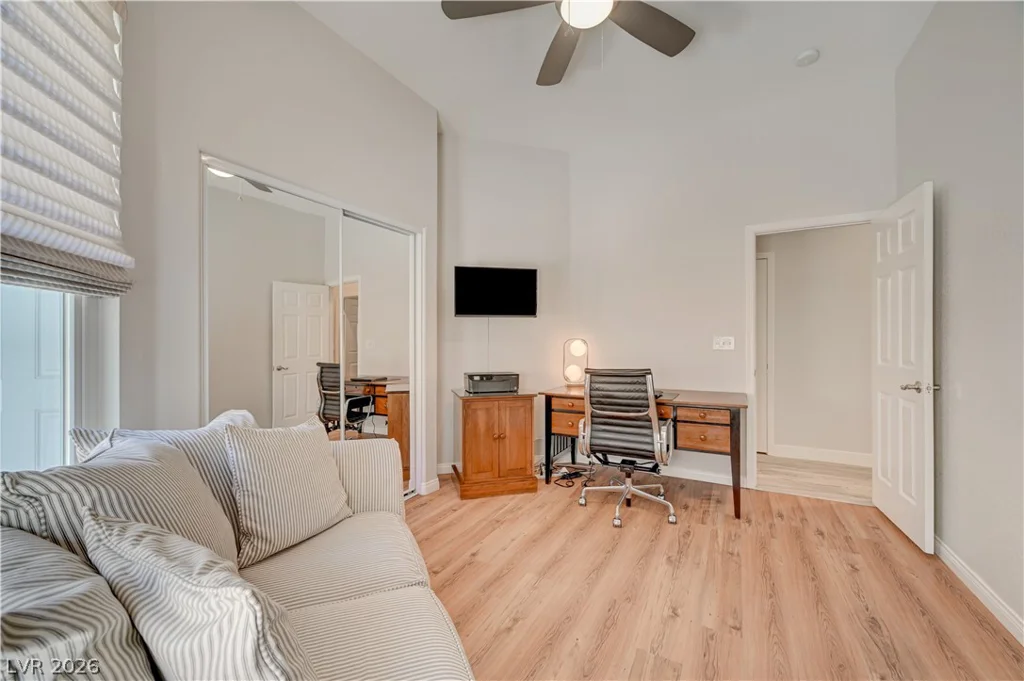 179 Staten Island, Las Vegas, NV 89123