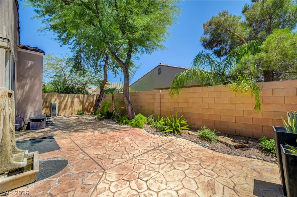 179 Staten Island, Las Vegas, NV 89123