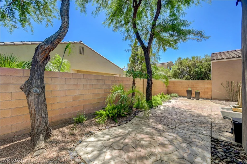 179 Staten Island, Las Vegas, NV 89123