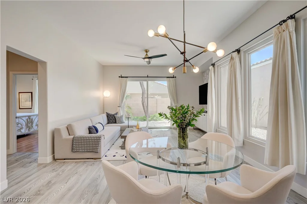 179 Staten Island, Las Vegas, NV 89123