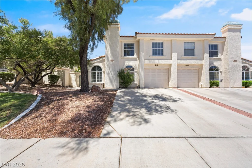 7912 Laurena, Las Vegas, NV 89147