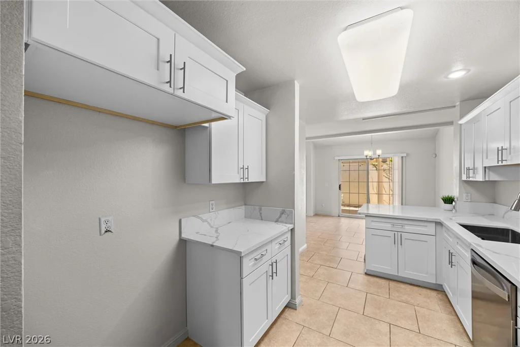 7912 Laurena, Las Vegas, NV 89147