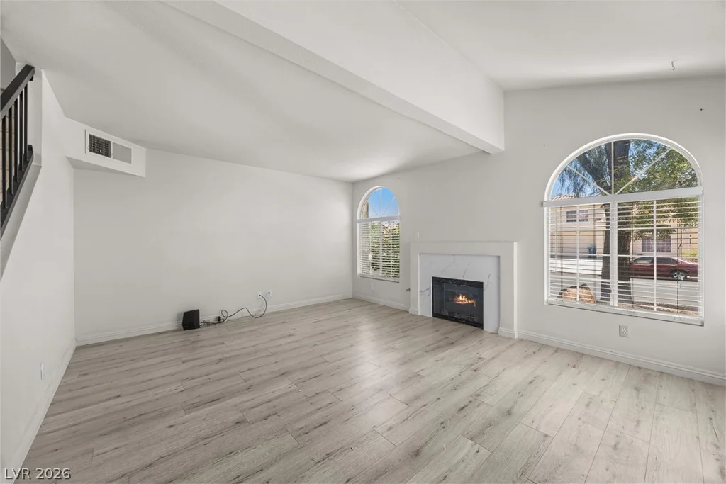 7912 Laurena, Las Vegas, NV 89147