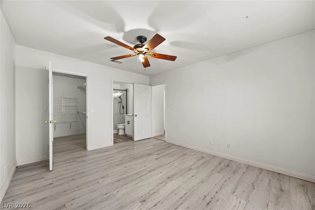 7912 Laurena, Las Vegas, NV 89147