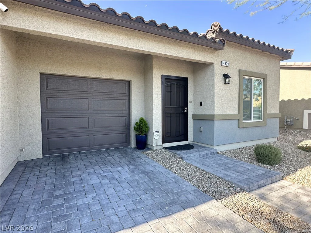 4339 Stardust Moon, North Las Vegas, NV 89084