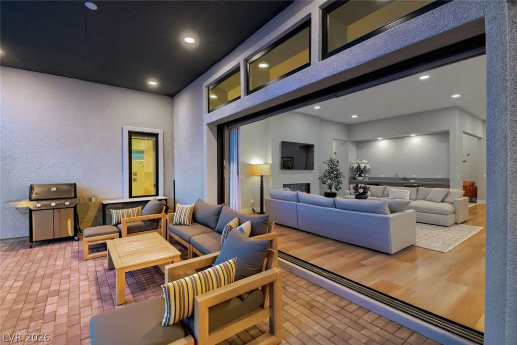 12167 Canyon Sunset, Las Vegas, NV 89138