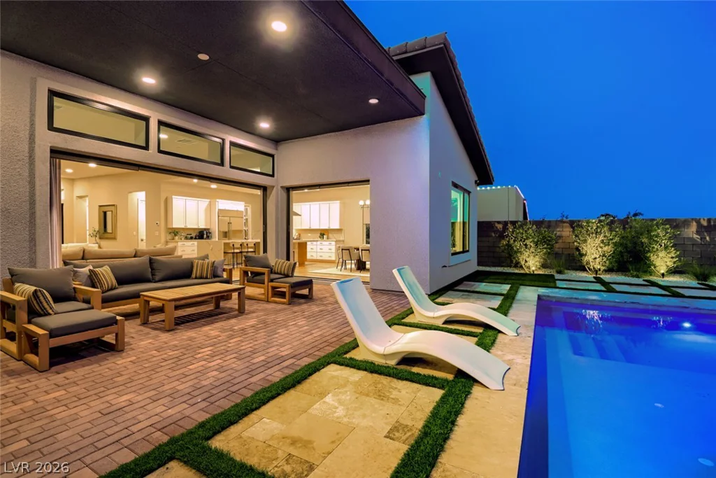 12167 Canyon Sunset, Las Vegas, NV 89138