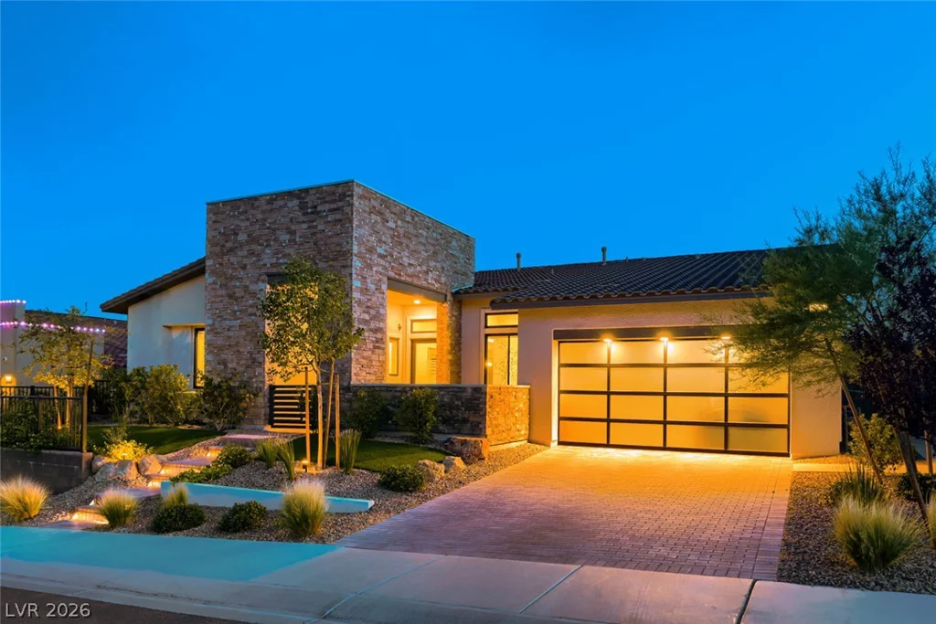 12167 Canyon Sunset, Las Vegas, NV 89138