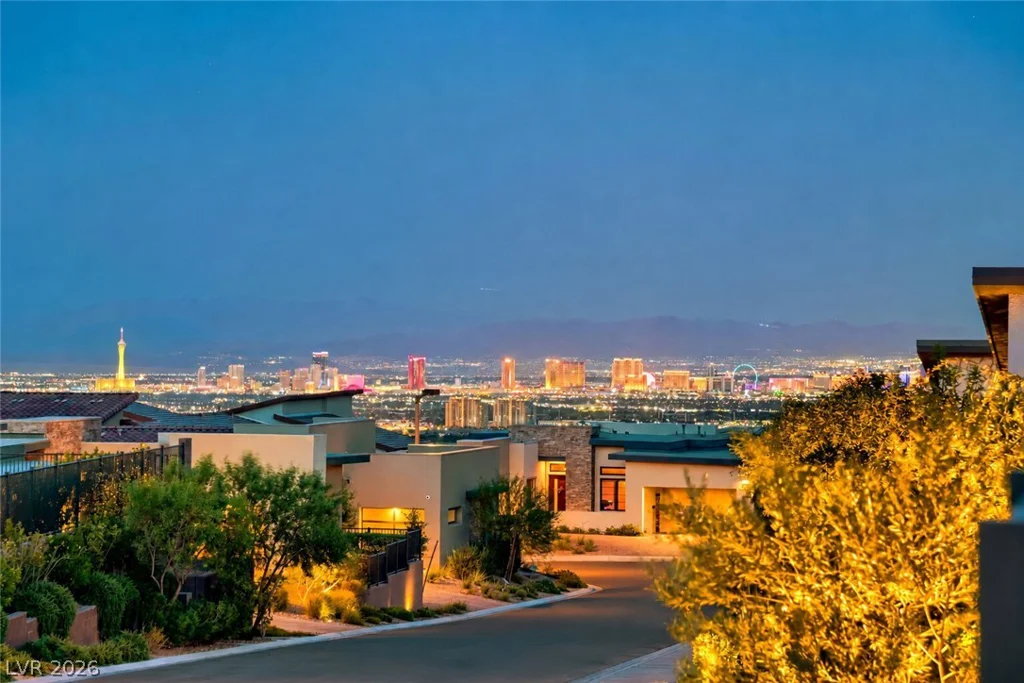 12167 Canyon Sunset, Las Vegas, NV 89138