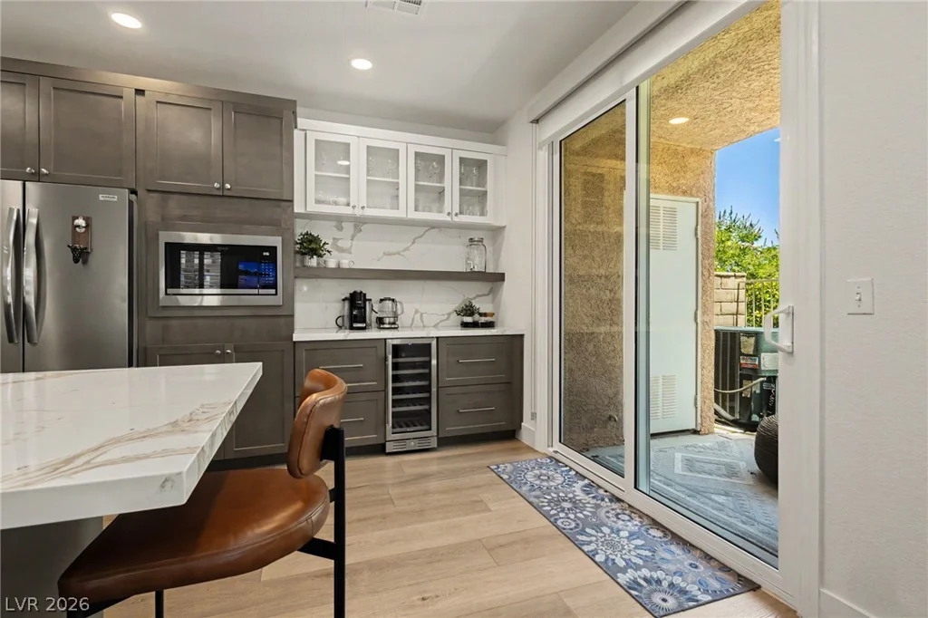 251 Green Valley, Henderson, NV 89012