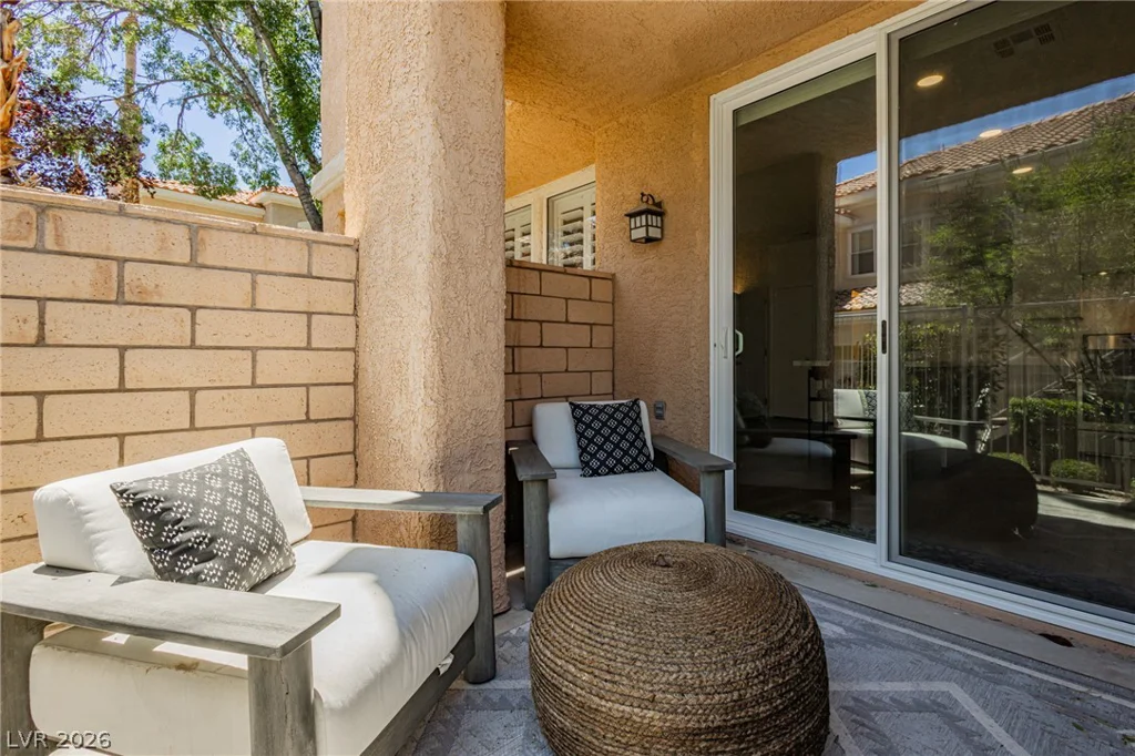 251 Green Valley, Henderson, NV 89012