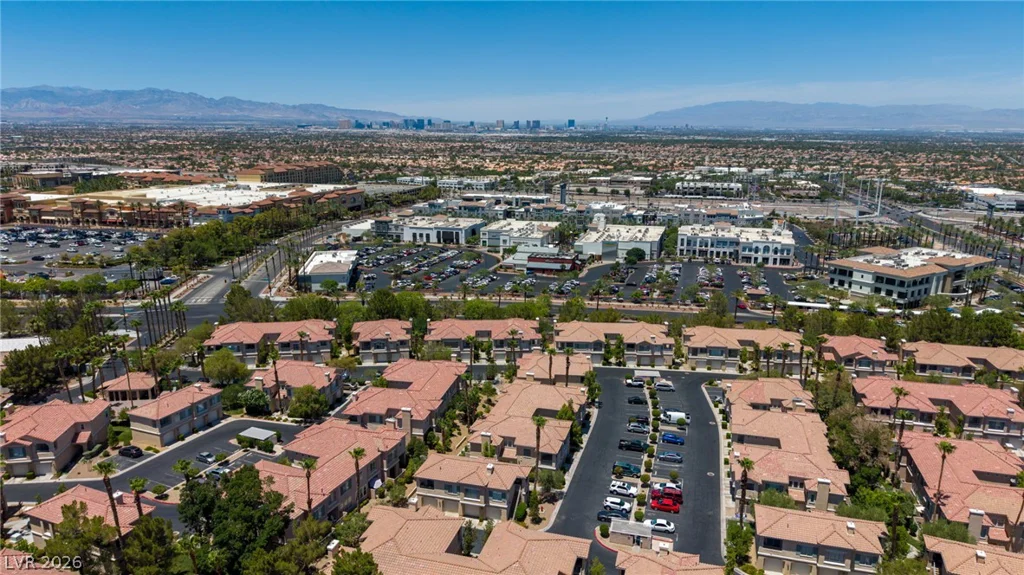 251 Green Valley, Henderson, NV 89012