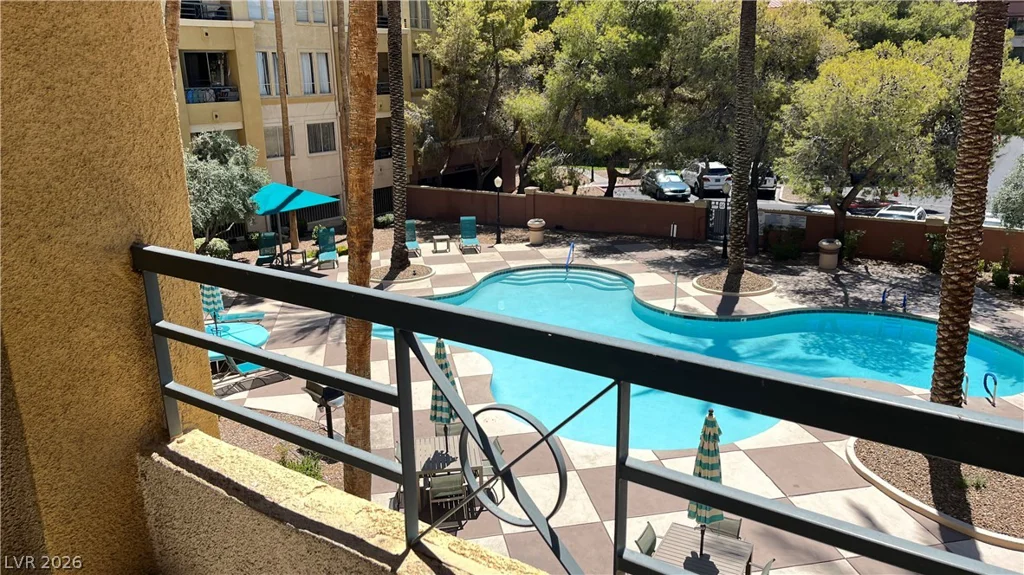 210 Flamingo, Las Vegas, NV 89169