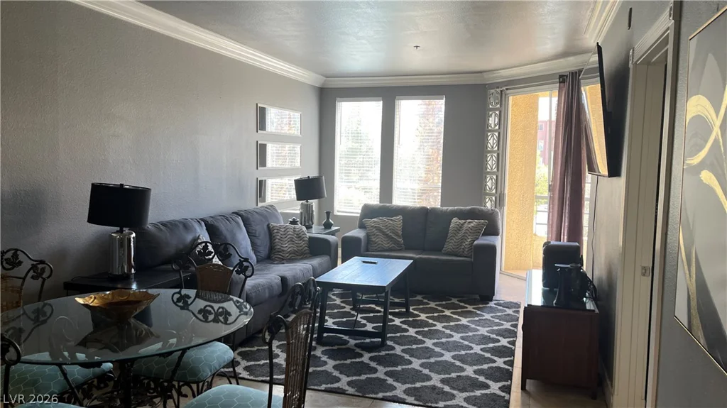 210 Flamingo, Las Vegas, NV 89169