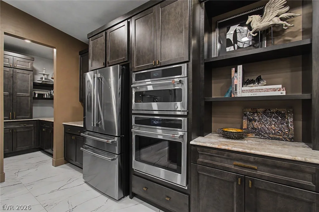 1020 Golden Summit, Las Vegas, NV 89138