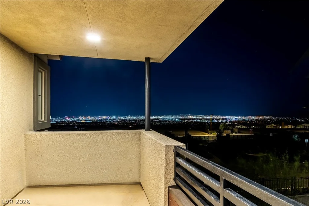 1020 Golden Summit, Las Vegas, NV 89138