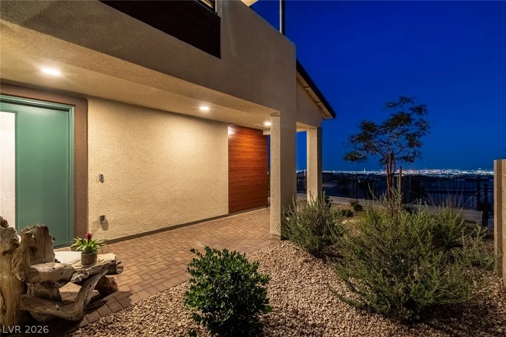 1020 Golden Summit, Las Vegas, NV 89138